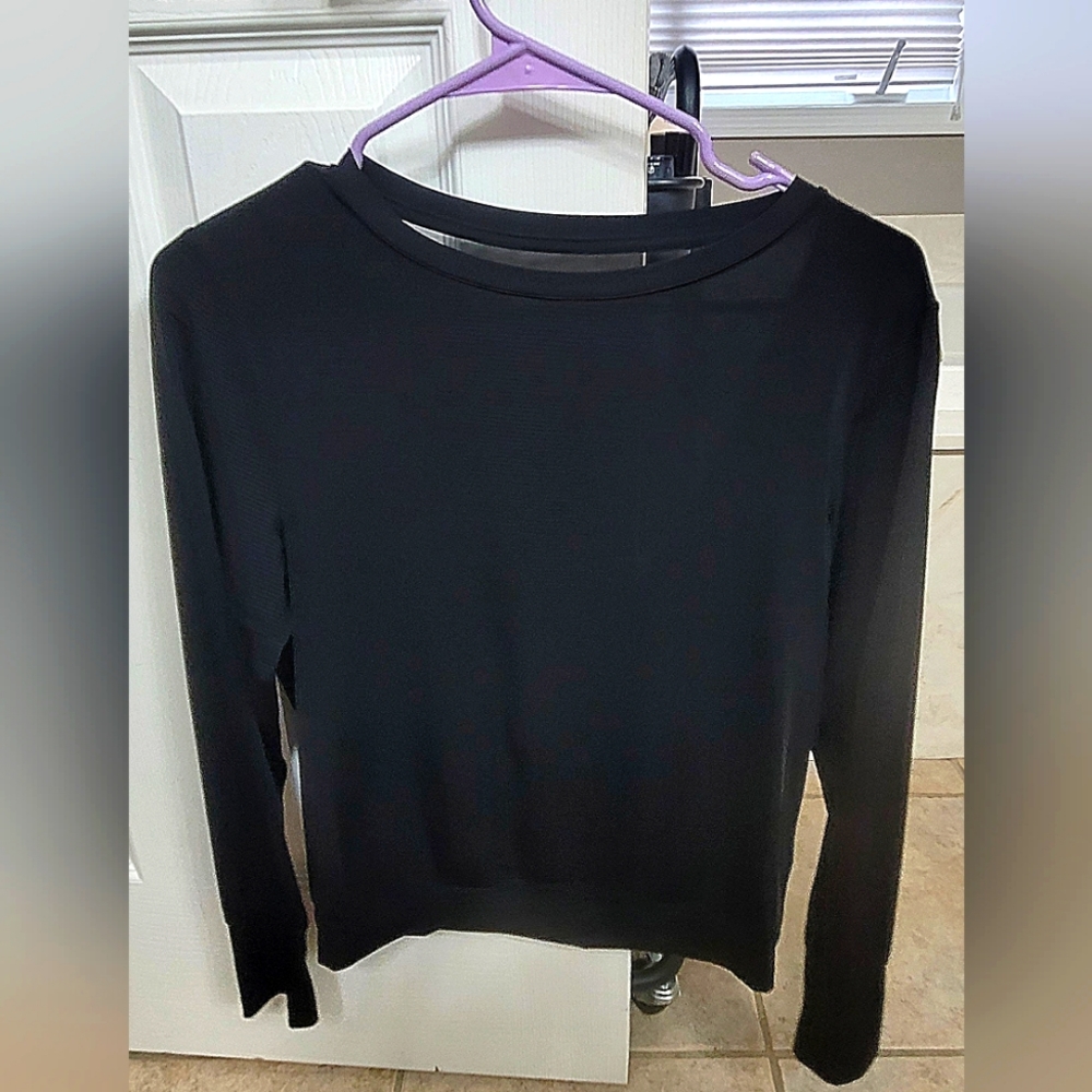 Zyia Black dry fit material long sleeve top XS